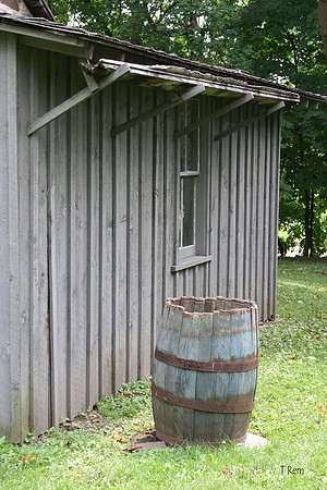 Rain barrel
